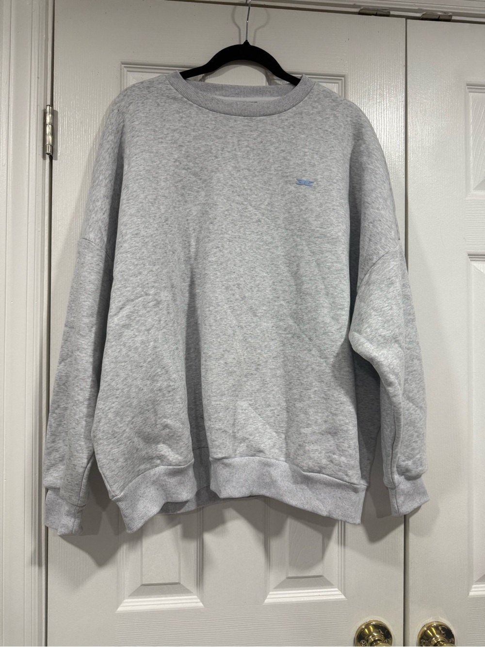 Women's V-Neck Sweater - Light Gray